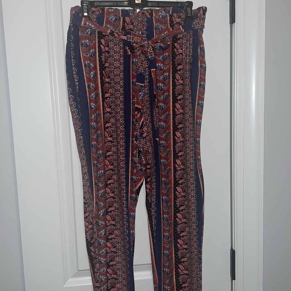 Mudd size Medium Y2K Hippie 70’s style super soft and stretchy!